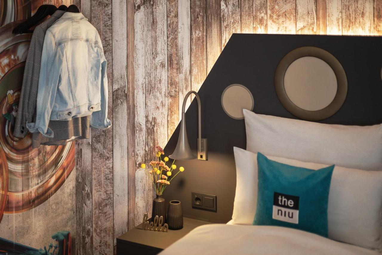 - The Niu, Brass Olympiapark By Ihg Hotel Munich